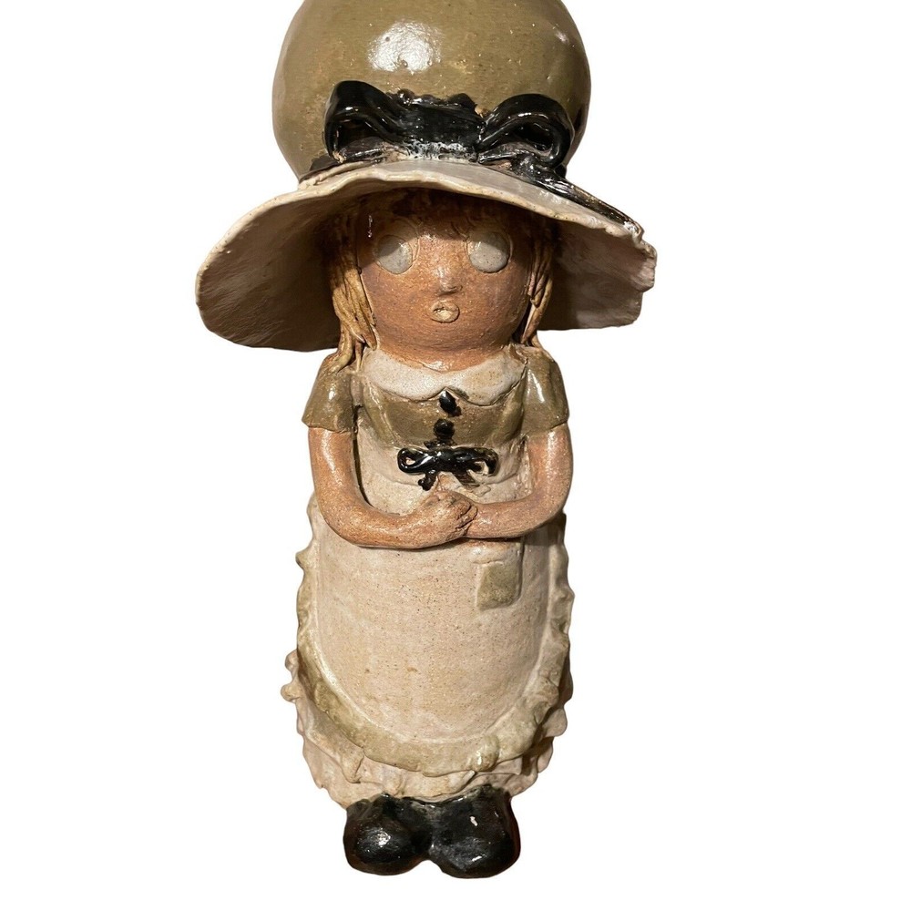 VTG Handcrafted Pottery Coin Bank Little Girl With Bonnet OOAK Artist Signed